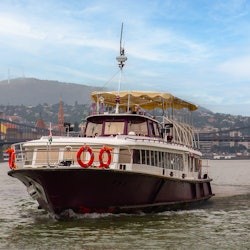 Budapest: Sightseeing Cruise From Pest - 2