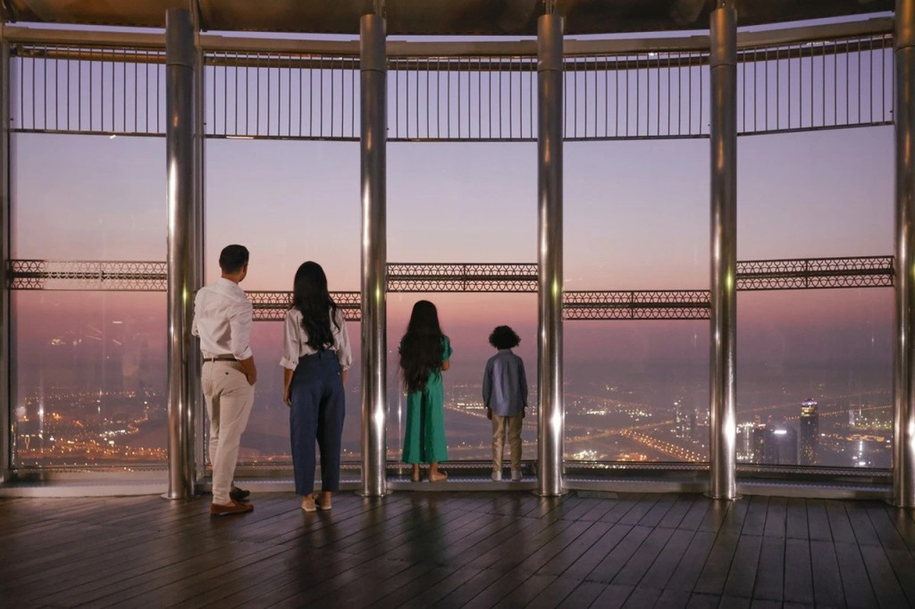 Burj Khalifa At the Top Observation Deck Direct Entry Ticket (Admission to Levels 124 and 125 (Non-Prime Hours)) - 3