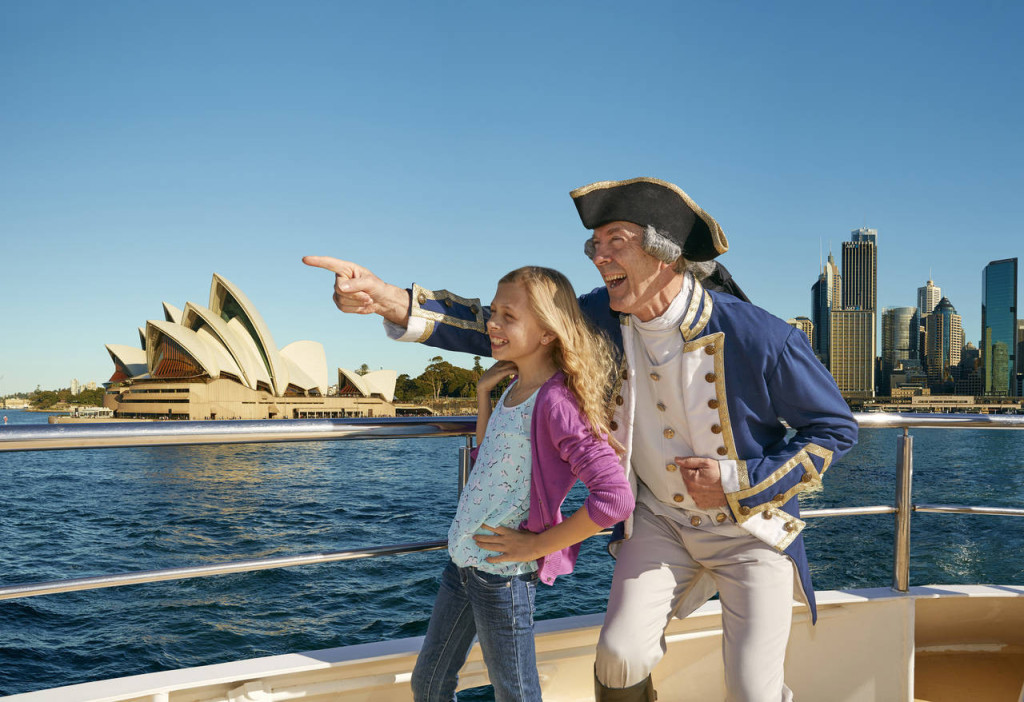 Captain Cook Sydney Harbour Explorer Hop-on Hop-off Cruise (PROMO: Sydney Harbour Explorer Hop-on Hop-off Cruise - 1 Day Pass) - 3