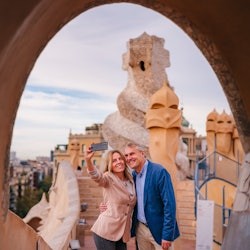 Casa Milà - La Pedrera: tour guiado em grupo pequeno + Copo de Cava - 2