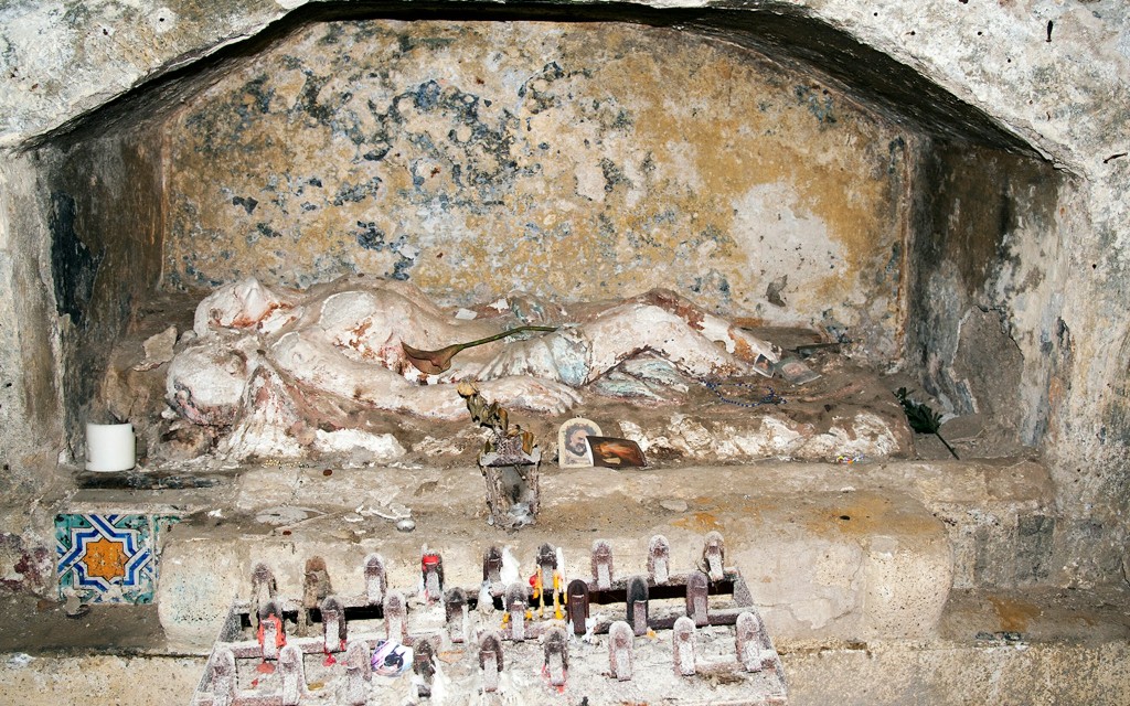 Billets d'entrée aux catacombes de Naples et visite guidée (San Gennaro Catacombs Ticket & Guided Tour) - 1