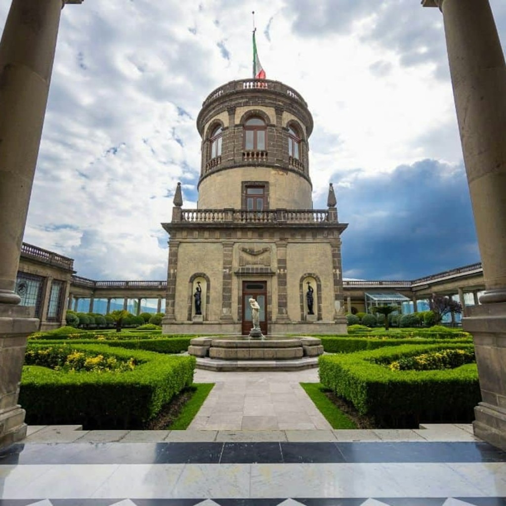 Castello di Chapultepec: Biglietto salta-coda + Tour guidato - 3