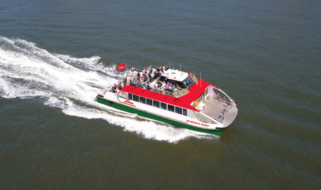 Circle Line Downtown "Liberty Sunset" Evening Cruise (1.5 hours): Reserved Straight-to-Board Ticket (1.5 Hours "Statue of Liberty at Sunset" Evening Sightseeing Cruise by Circle Line Downtown) - 2