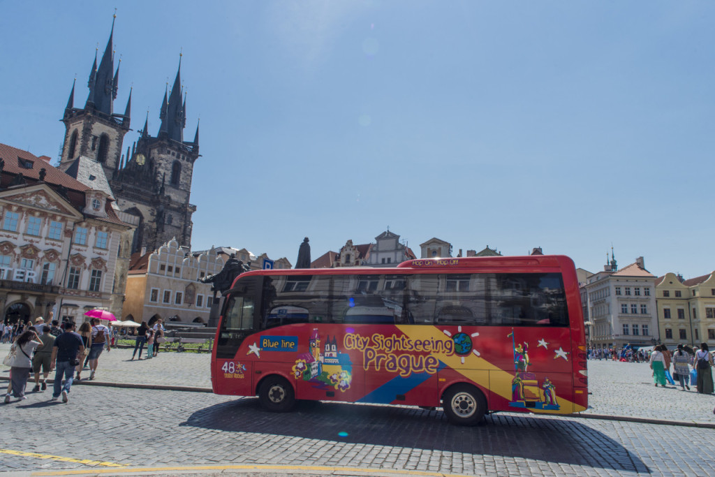 City Sightseeing Prague Hop-on Hop-off Bus Tour (Hop-on Hop-off Bus Tour and River Cruise - 24 Hours) - 3