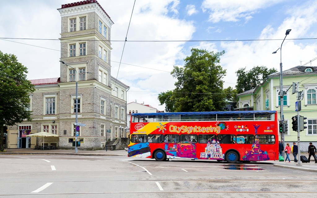 City Sightseeing: Tallinn Hop-on Hop-off Bus Tour (Tallinn Hop-on Hop-off Bus Tour: 24-Hour Pass) - 3