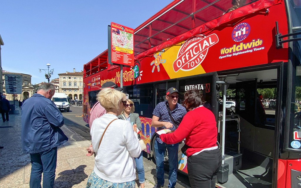 City Sightseeing: Verona Hop-on Hop-off Stadtrundfahrt (24-Hour HOHO Pass) - 2