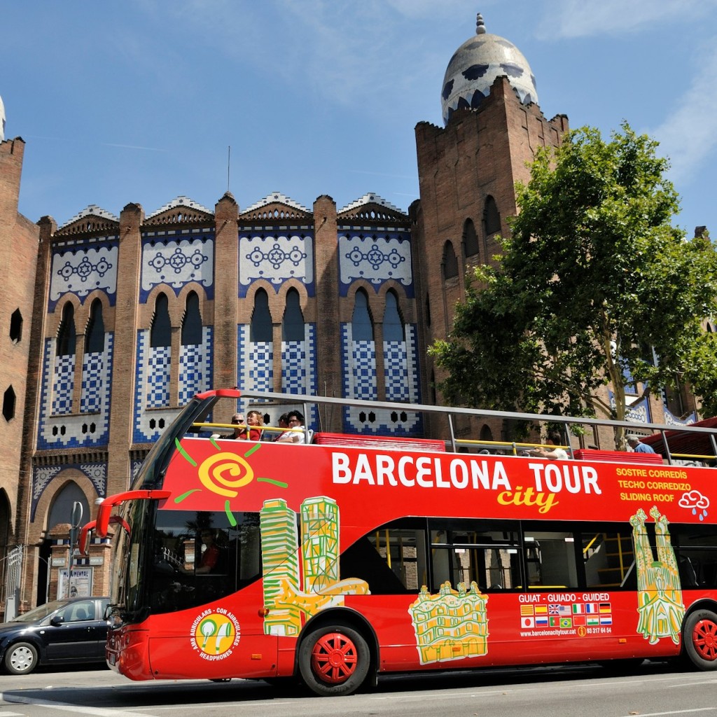 City Tour Barcelona: Passeio de ônibus hop-on hop-off de 24 horas ou 48 horas - 2 days - 3