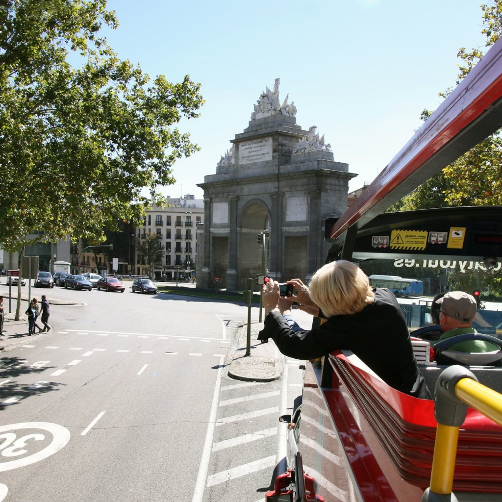 City Tour Madrid: Hop-on Hop-off Bus Tour - 1 Day - 3