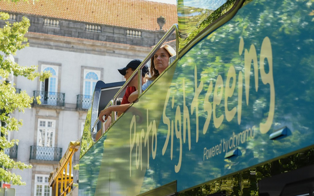 Cityrama: Porto Hop-on Hop-off Stadtrundfahrten (Expert: 48-Hour Pass + Night Tour + River Cruise) - 1