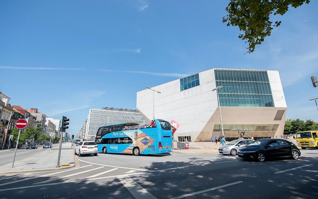 Cityrama: Porto Hop-on Hop-off Stadtrundfahrten (Expert: 48-Hour Pass + Night Tour + River Cruise) - 2