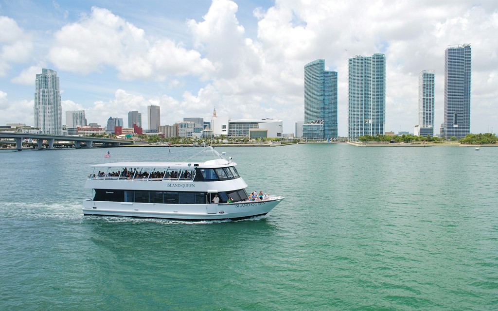Zestaw biletów (zaoszczędź 30%): Wycieczka autobusem po Miami + Bilety na rejs Millionaire's Row (Miami Bus Tour + Millionaire's Row Cruise Tickets) - 3