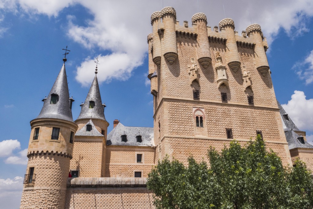 Combo Segovia Alcazar Castle + Tower of Juan II. Entry Ticket - 3