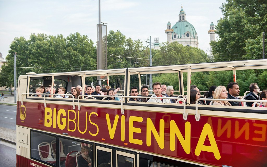 Combo: Vienna Hop-on Hop-off Bus Tour + Schönbrunn Palace & Belvedere Palace Tickets (Combo: Vienna Hop-on Hop-off Bus Tour + Schönbrunn Palace & Belvedere Palace Tickets) - 2