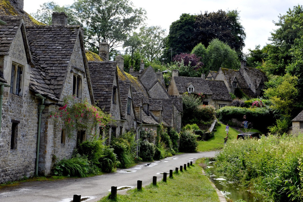 Cotswolds Village Tour with Lunch - 1