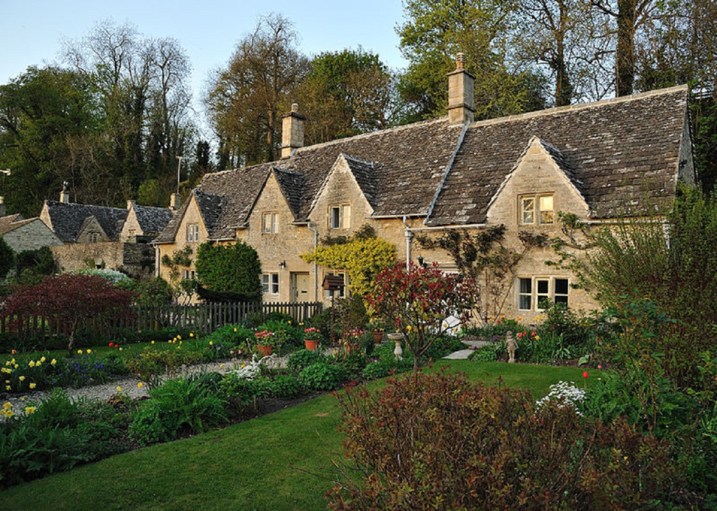 Cotswolds Village Tour with Lunch - 2