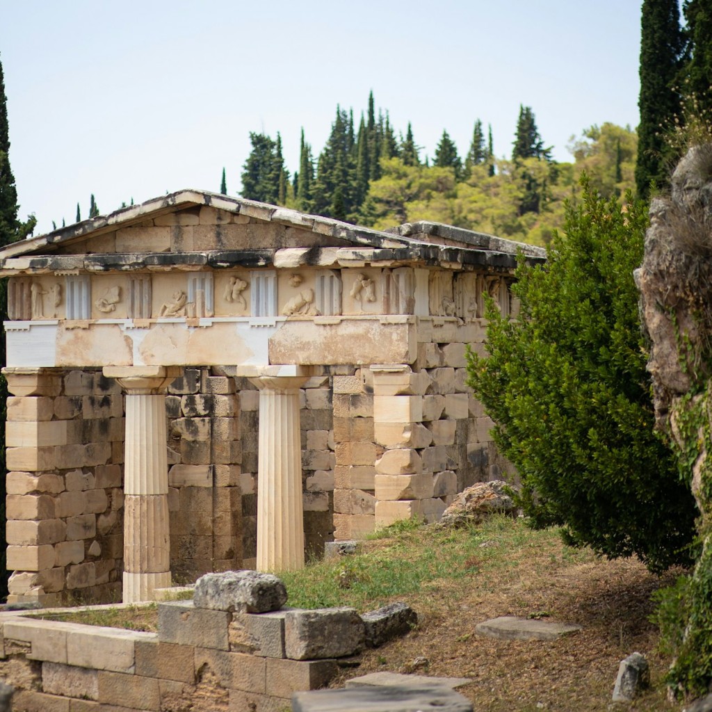 Delfos: Excursão de um dia a partir de Atenas + Aldeia de Arachova - 1