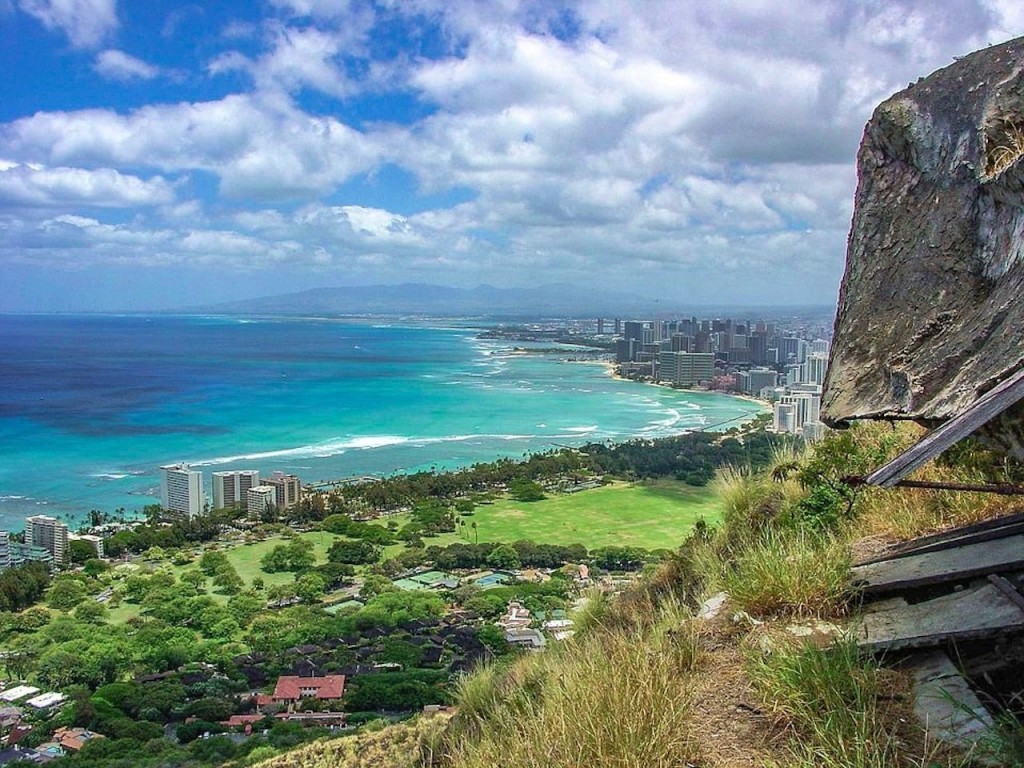 Diamond Head State Monument Self-guided Hike - 2