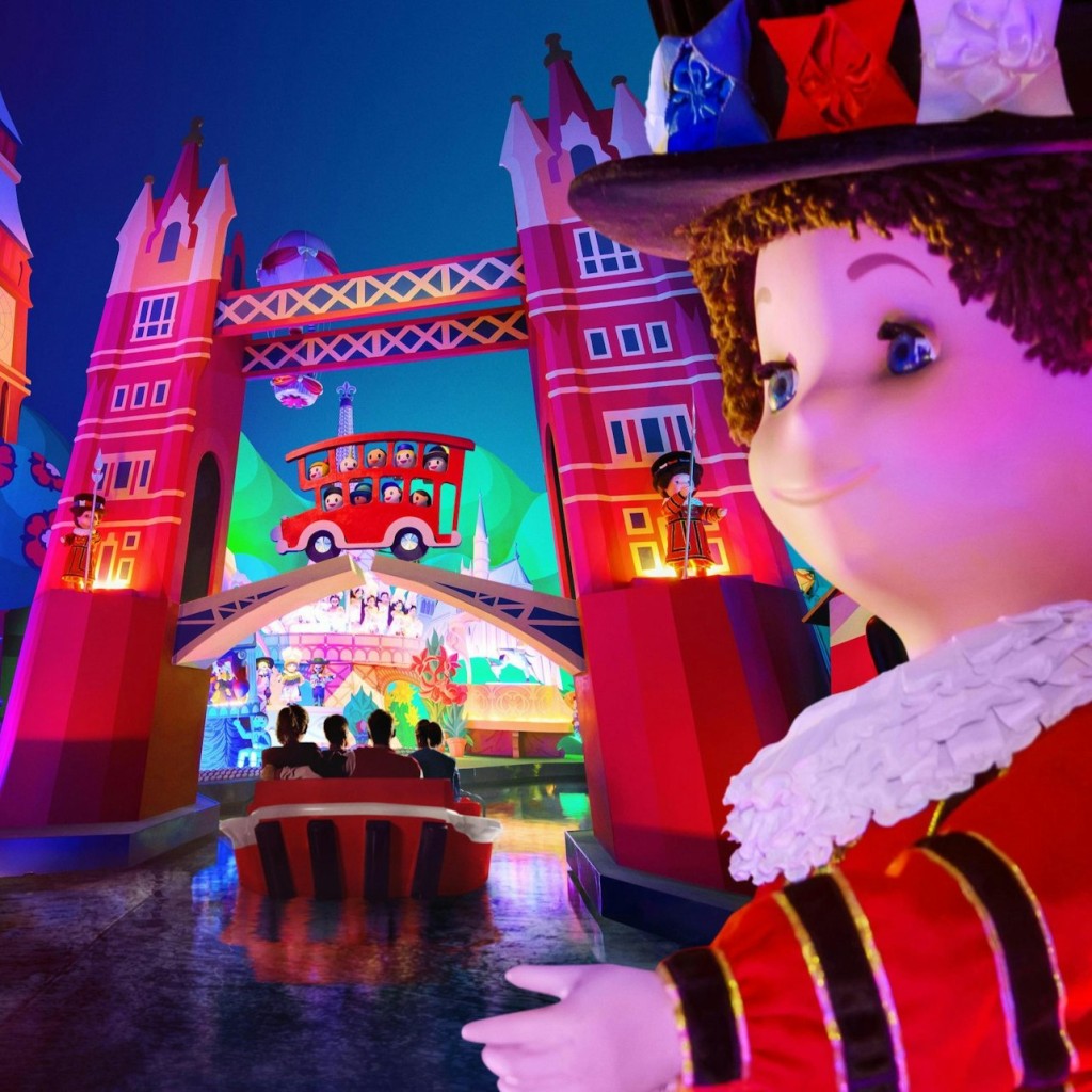 Disneyland® París: bitllet + transport des de París - Eiffel Tower Depature - 1