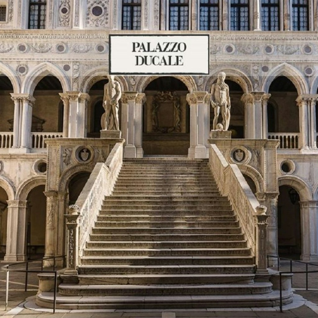 Doge’s Palace, St. Mark’s Basilica & Murano Islands: Guided Tour + Gondola Ride - 3