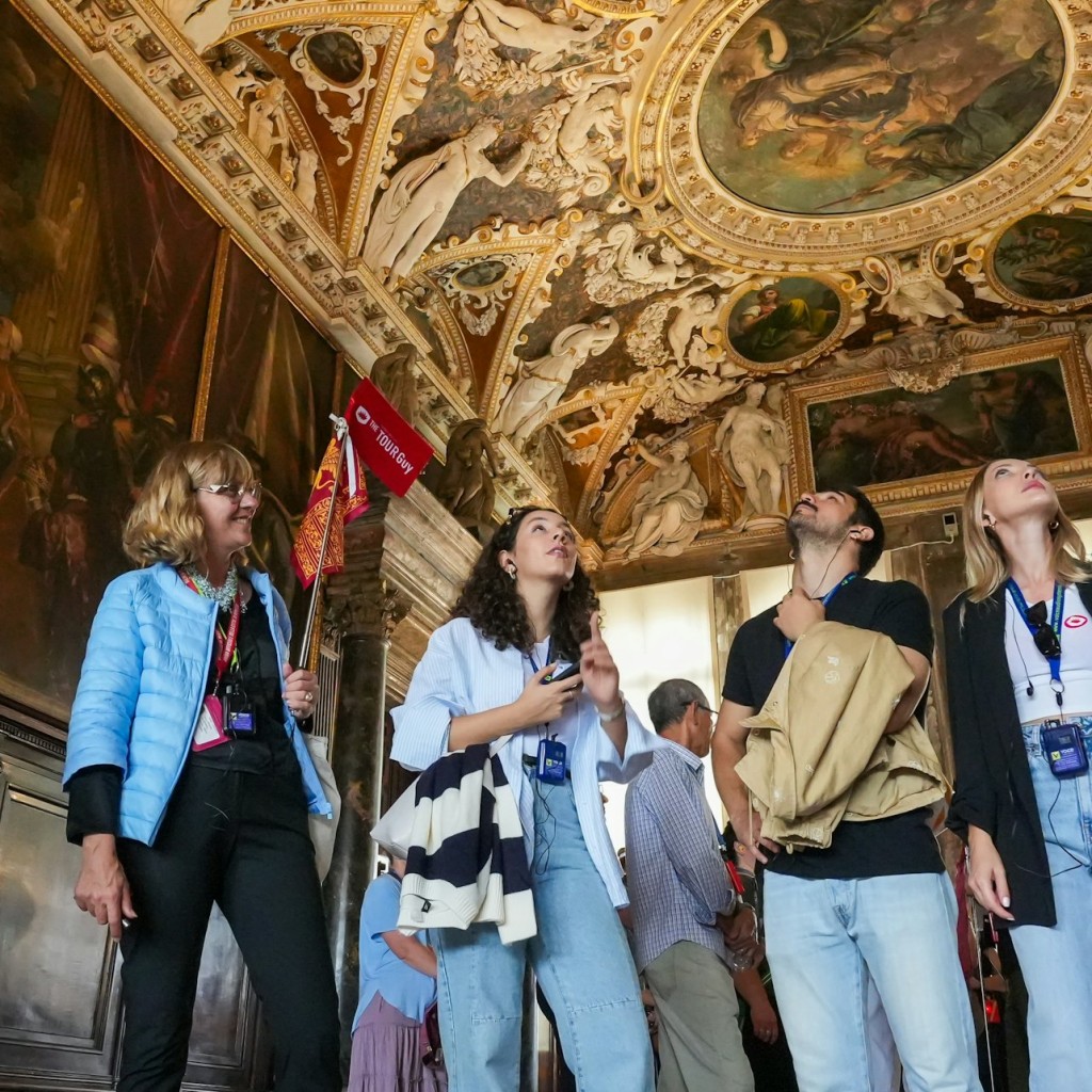 Doge’s Palace & St.Mark’s Basilica: Guided Tour + Burano & Murano Tour + Gondola - 2