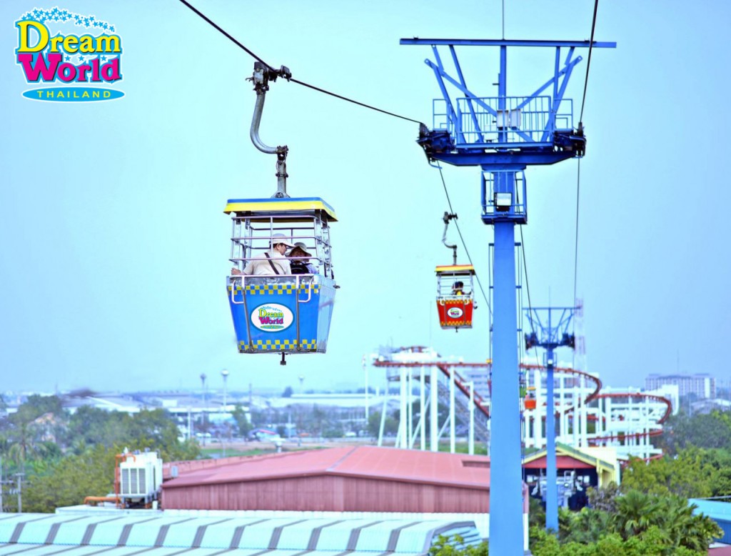Dream World Bangkok Ticket (Super Visa Day Pass + Snow Town Admission (International Travellers)) - 2