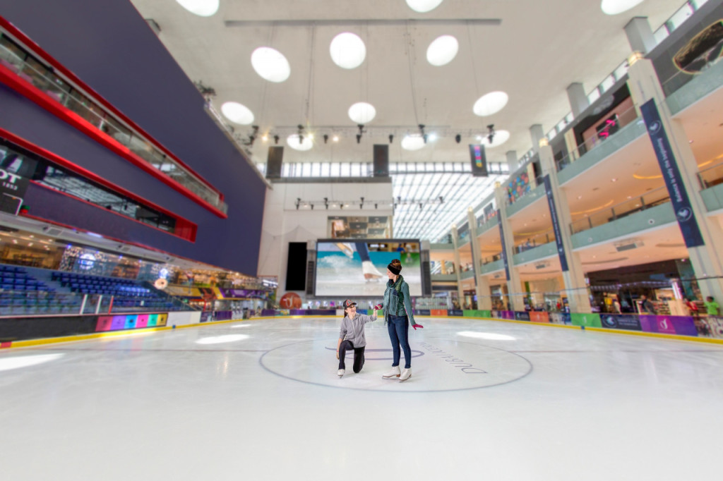Dubai Ice Rink (Evening Admission) - 2