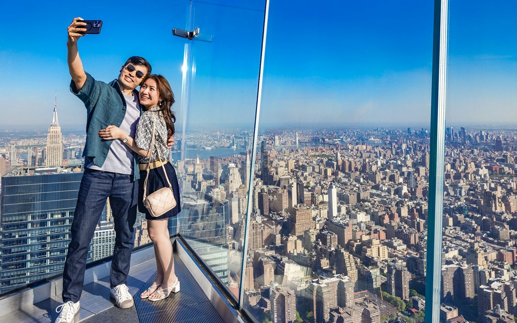 Edge Aussichtsplattform Tickets: zeitlich festgelegter Eintritt (Express Pass: Skip-the-Line & Enter Anytime) - 3