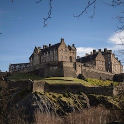 Castell d'Edimburg: tiquet d'entrada + visita guiada a peu per la ciutat - 1