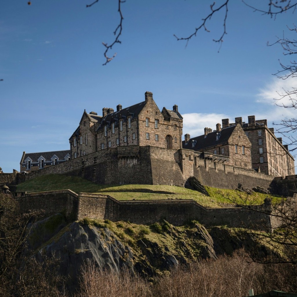 Castell d'Edimburg: tiquet d'entrada + visita guiada a peu per la ciutat - 3