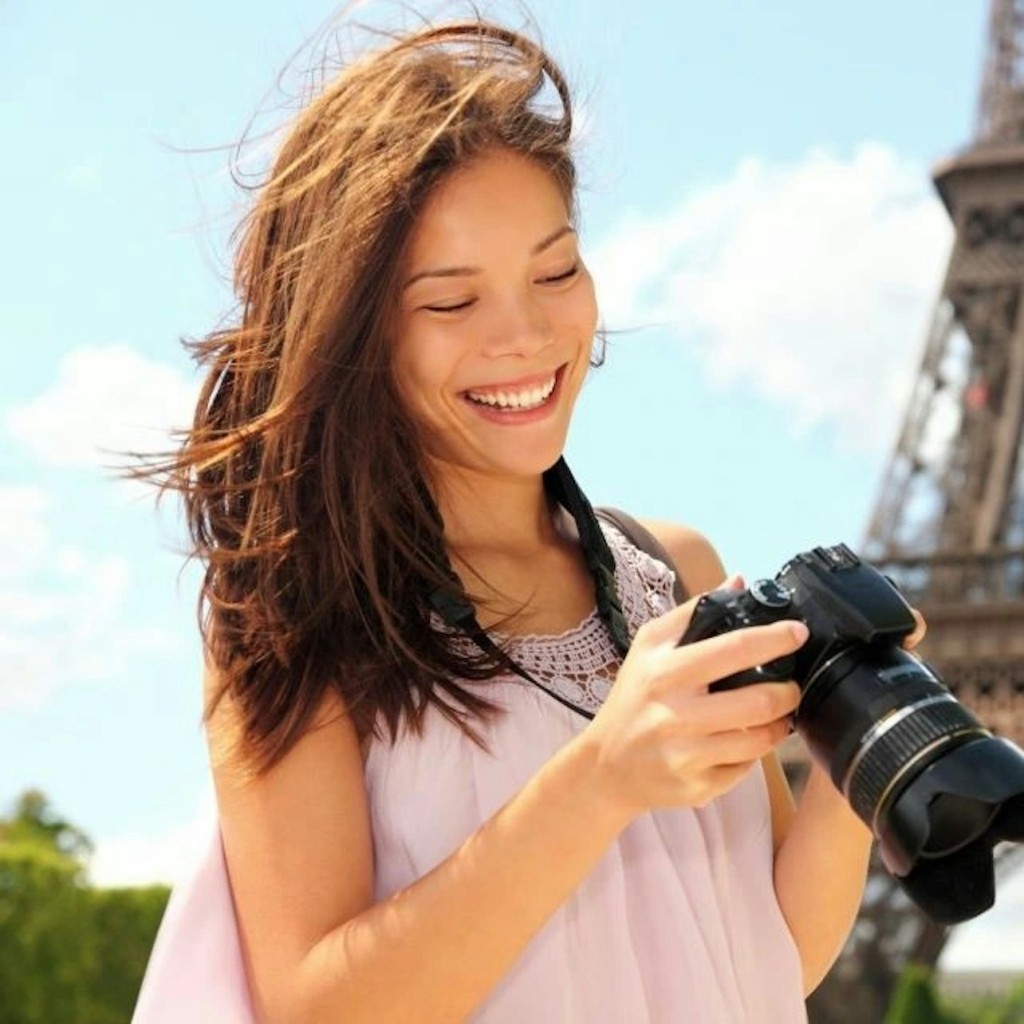 Eiffel Tower: Entry Ticket + Summit Access by Elevator - 3