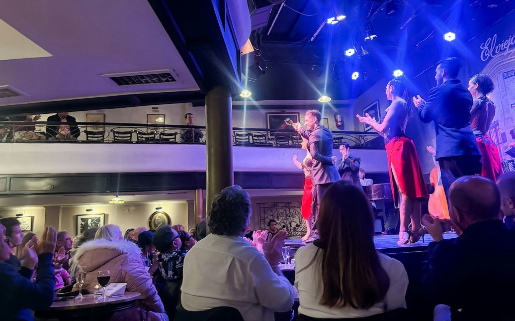 El Viejo Almacén Tango Show (El Viejo Almacén Tango Show with Transfers) - 2
