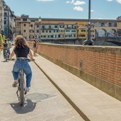 Elektrofahrrad 2-Stunden-Tour durch die Hügel von Florenz mit Gelato - 1