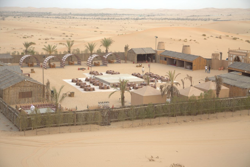 Evening Desert Safari Tour from Dubai with BBQ Dinner (Standard Evening Desert Safari Tour from Dubai with BBQ Dinner and Shisha on Table) - 2