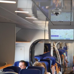 Lotnisko Fiumicino: transfer Leonardo Express pociągiem do Rzymu Termini - 1