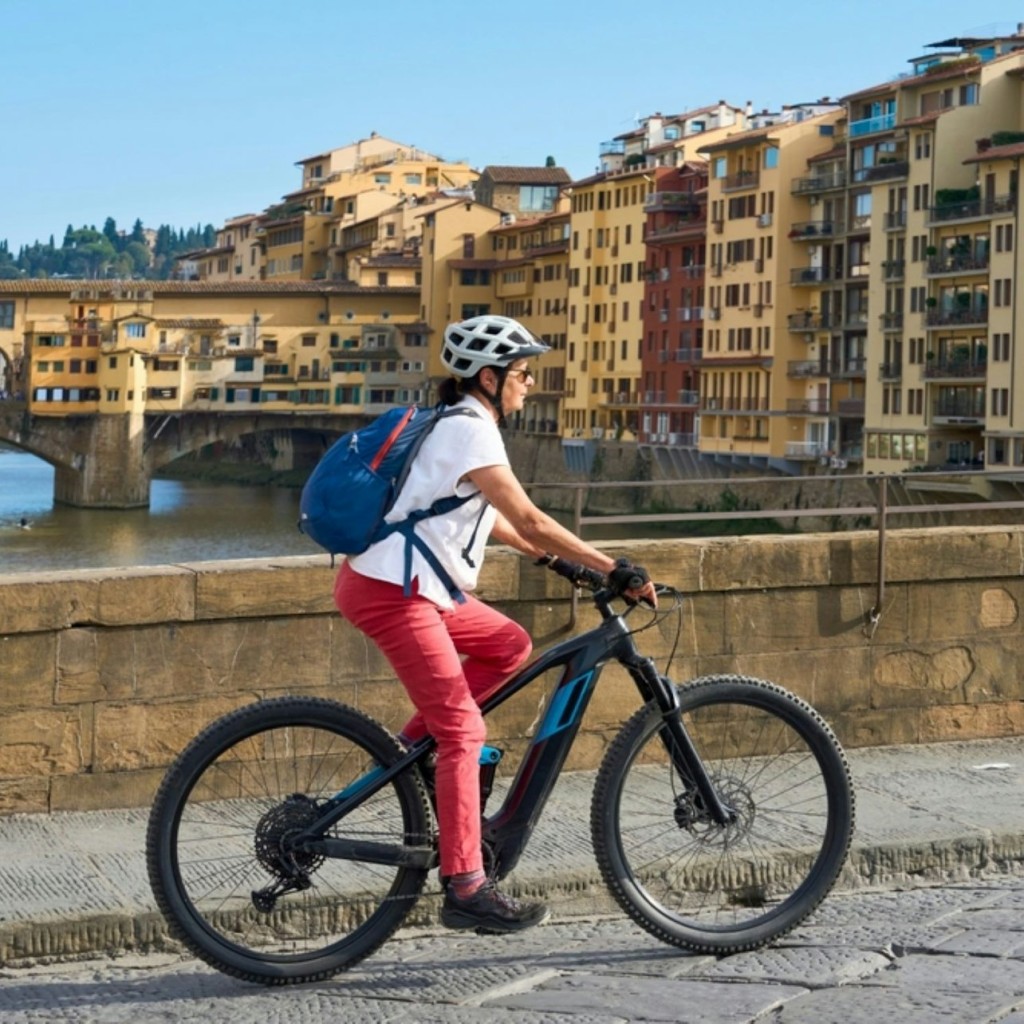 Florenz: Geführte E-Bike Tour + Besuch des Piazzale Michelangelo + Überraschungsverkostung - 2