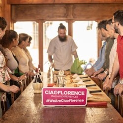 Florencia: Clase de cocina en grupo reducido + Vino ilimitado + Visita opcional al mercado - 2