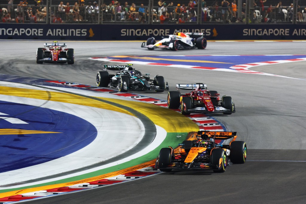 Formula 1 Singapore Airlines Singapore Grand Prix 2026 (9 - 11 de octubre) (Pase de 3 días - Chicane @ Tribuna Curva 2 (acceso a todas las zonas)) - 3