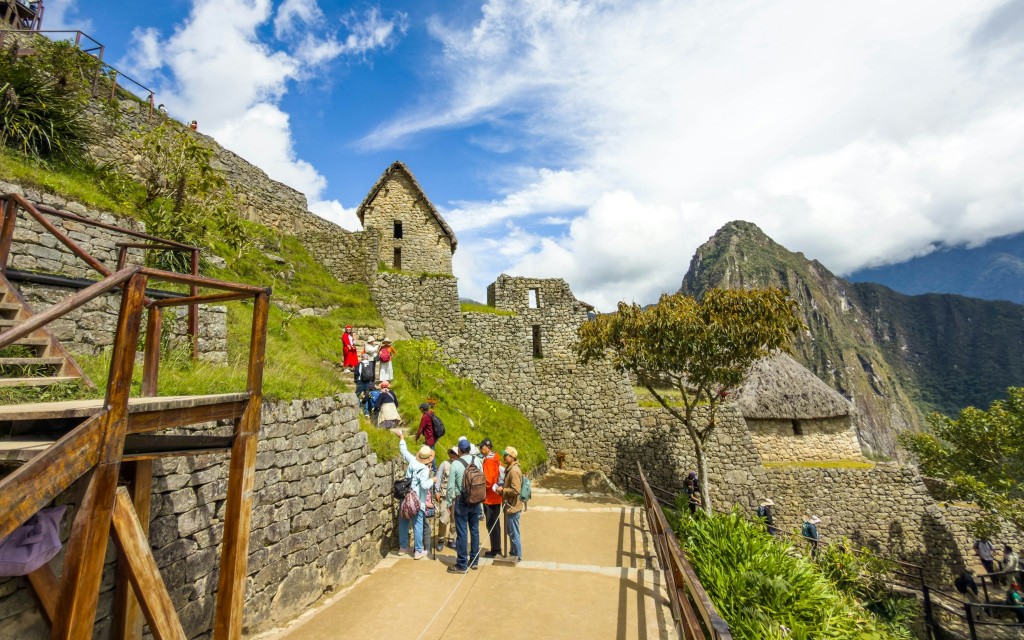 Desde Aguas Calientes: entrada a Machu Picchu con tour guiado y traslado de ida y vuelta (Circuit 2 Guided Tour) - 3