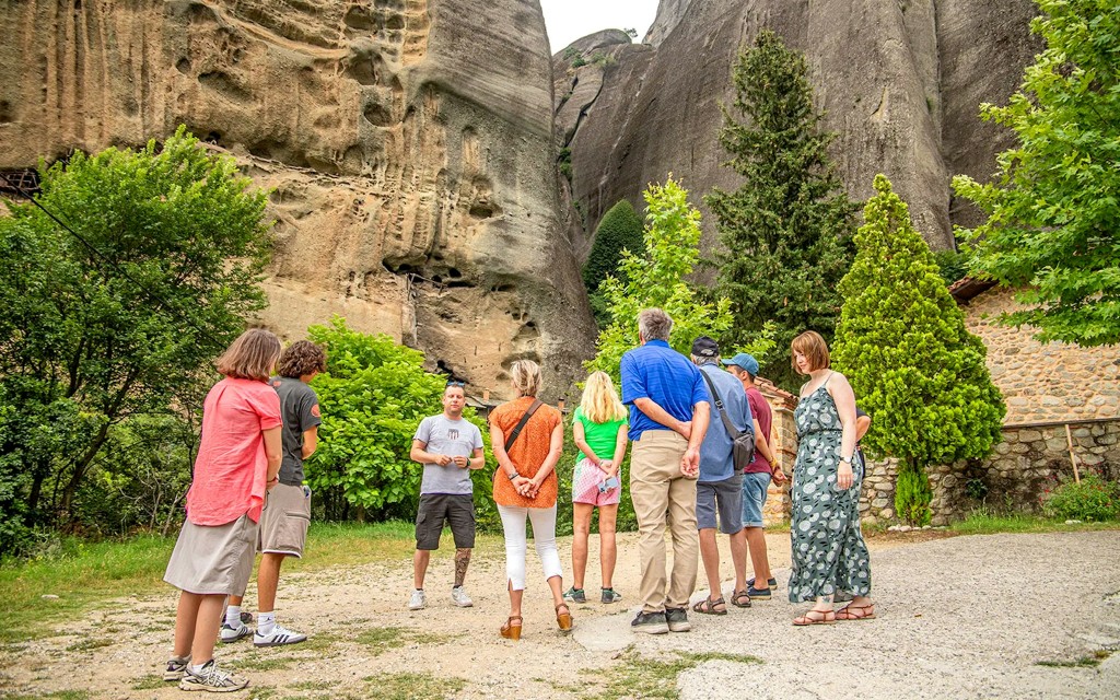De Atenas: Passeio de um dia pelos mosteiros e cavernas de Meteora (English Guided Tour with Lunch) - 3