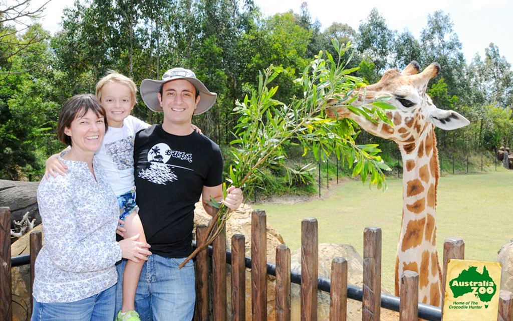 Von Brisbane aus: Australia Zoo Tickets mit Transfers (Australia Zoo entry with transfers) - 1