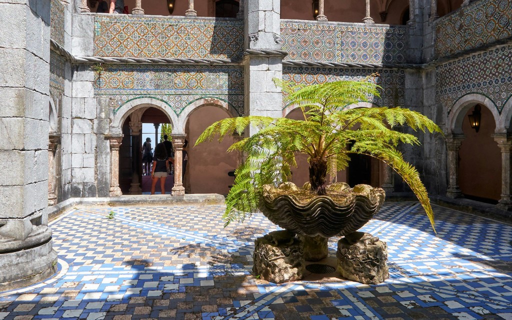 From Lisbon: Sintra, Pena Palace & Quinta da Regaleira Full-Day Trip (Portuguese Day Tour (No Entry Tickets)) - 2