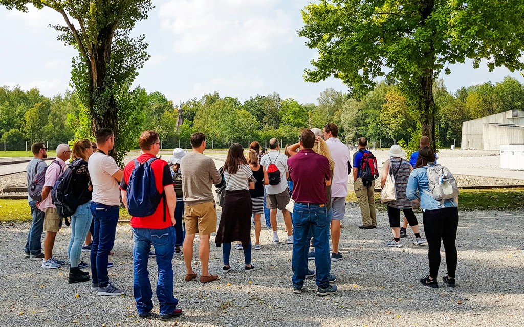 Ab München: Geführte Tour durch die KZ-Gedenkstätte Dachau
(English Guided Tour) - 2