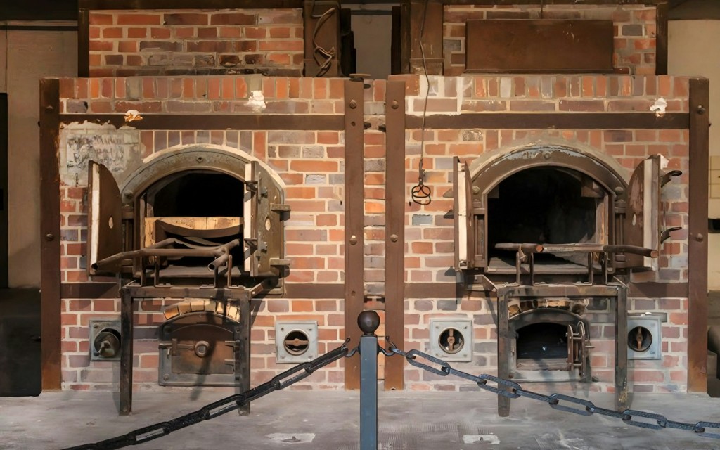 Ab München: Geführte Tour durch die KZ-Gedenkstätte Dachau
(English Guided Tour) - 3