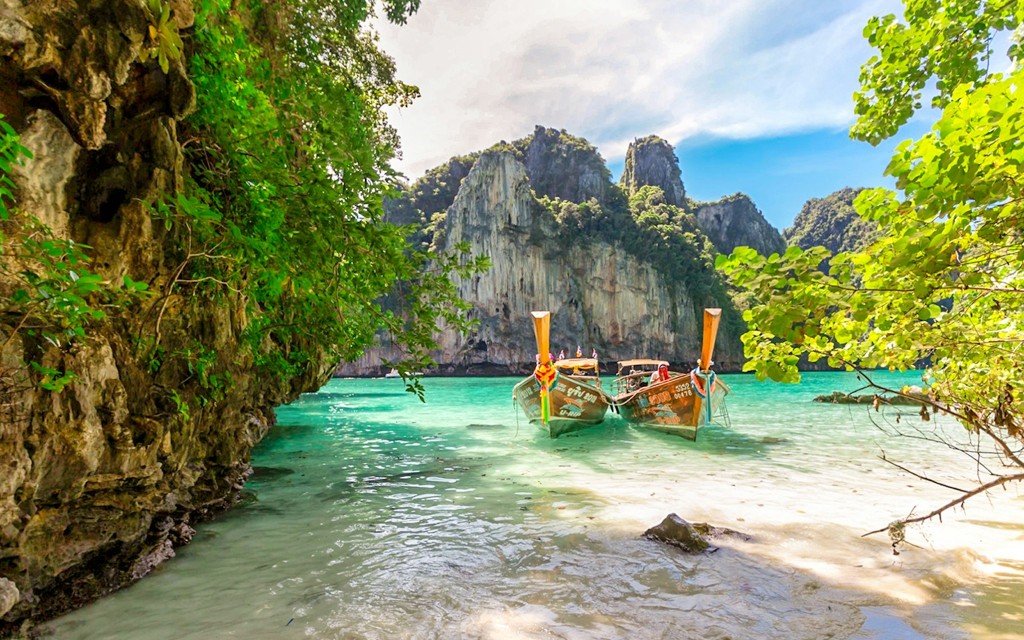 Da Phi Phi: Maya Bay e Bamboo Island: tour privato personalizzabile in barca a coda lunga (6-Hour Tour) - 1
