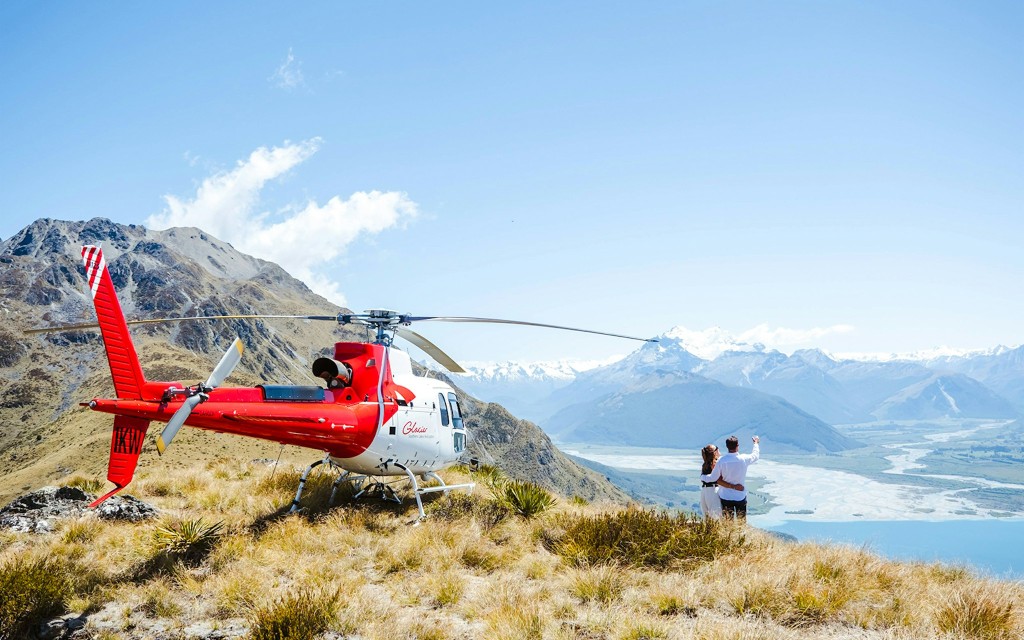 Desde Queenstown: Extended 2.5-Hour Milford Sound Helicopter Tour (2.5 hr - Extended Milford Sound Return Helicopter Experience from Queenstown) - 2