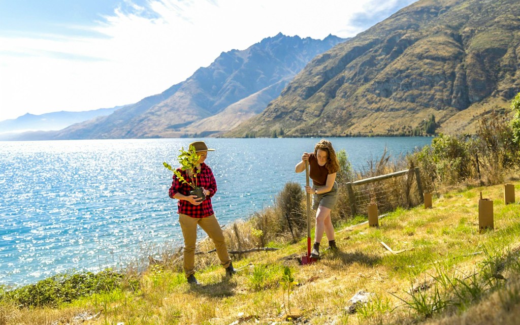 Von Queenstown aus: TSS Earnslaw Lake Wakatipu Kreuzfahrt (TSS Earnslaw Cruise + Walter Peak Garden to Table experience ) - 2