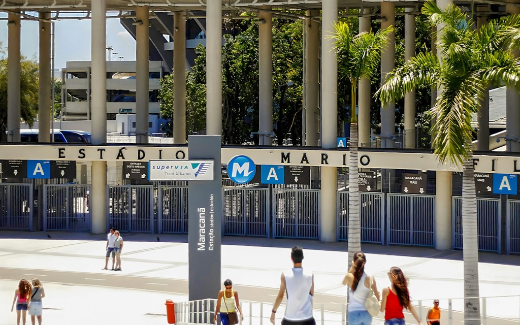 Ab Copacabana Palace: Fußballspiel im Maracanã-Stadion mit privatem Transport (Football match ticket + Transportation) - 1
