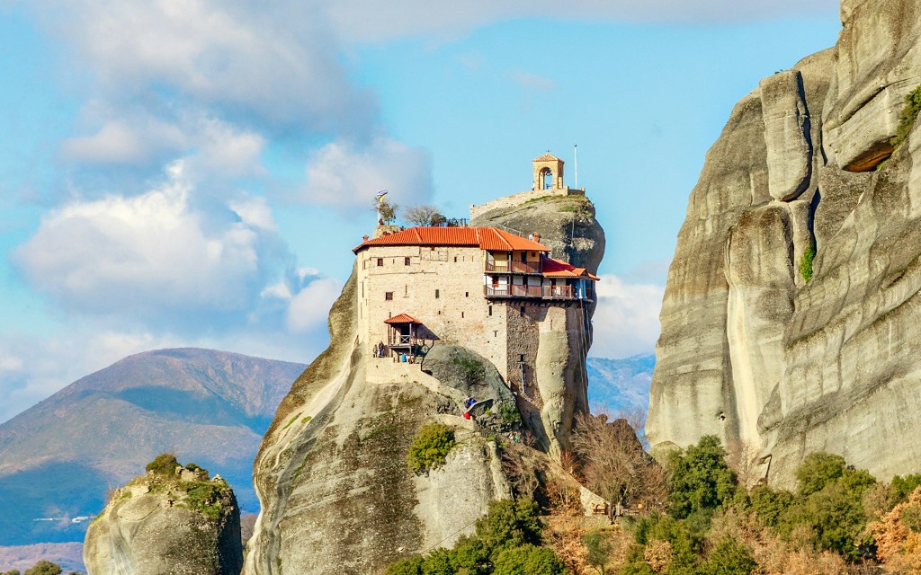 De Thessaloniki: Excursão de um dia inteiro pelos mosteiros e cavernas de Meteora (Shared Group Tour) - 1
