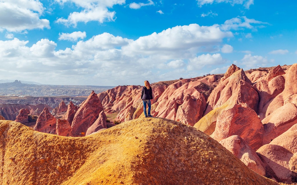 Tour azul de un día completo con excursión a la ciudad subterránea de Özkonak y al Valle Rojo con almuerzo (Full-Day Blue Tour with Özkonak Underground City & Red Valley Trek with Lunch) - 2