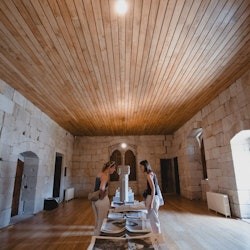 Fundação Livraria Lello: Entry Ticket + Guided Tour - 1